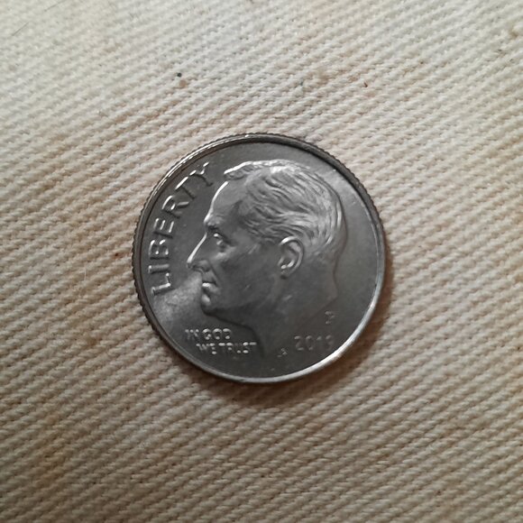 3 dimes w minor errors - Picture 5 of 16